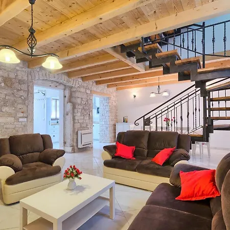 Taki Holiday home