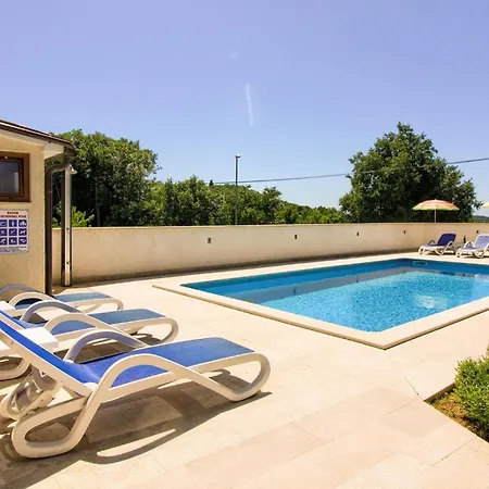 Taki Holiday home